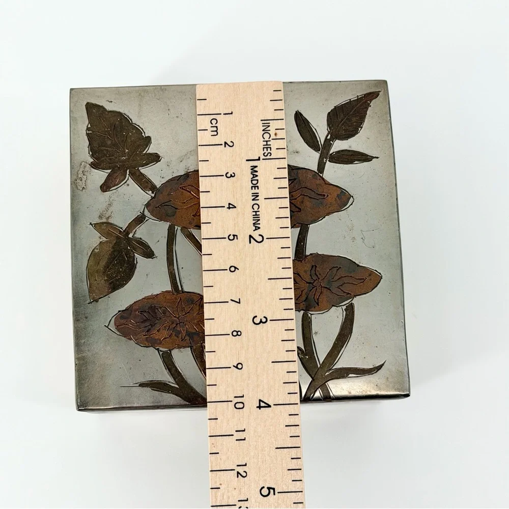 Vintage Mid-Century Solid Brass Floral Relief Trinket Jewelry Box Mixed Metal
